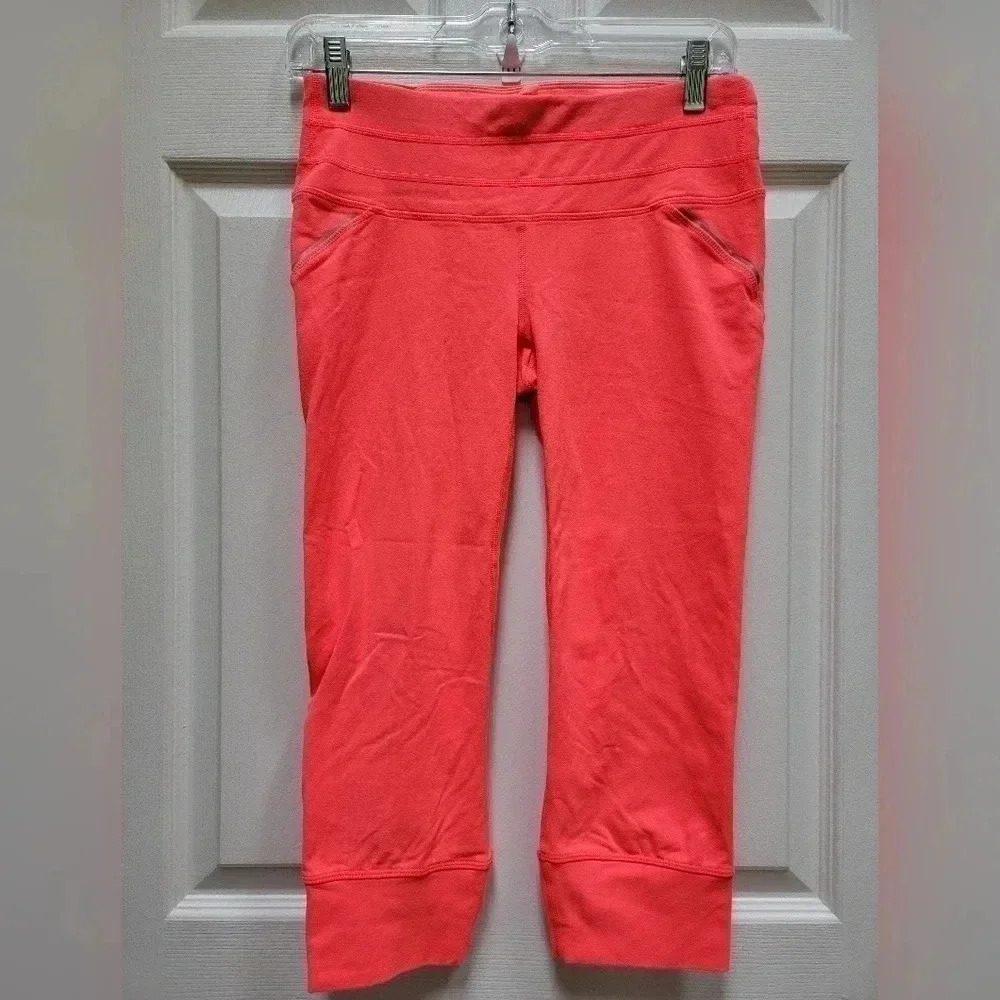 Athleta Women's Cropped Running Capris Neon Orange Size Small
